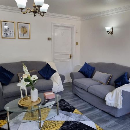 Centrally Located W/ Free Parking & Smart Tv Leeds  Exterior foto