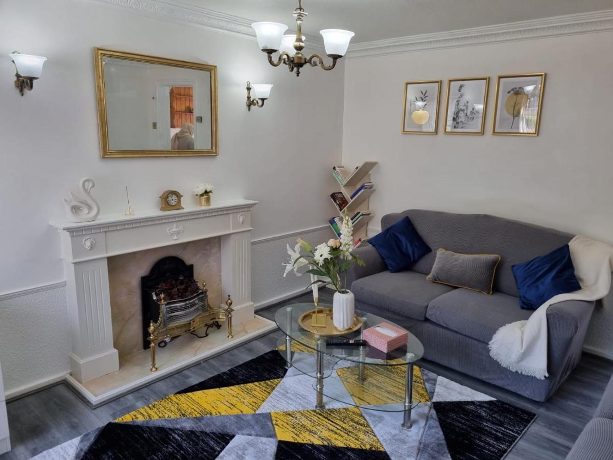 Centrally Located W/ Free Parking & Smart Tv Leeds  Exterior foto